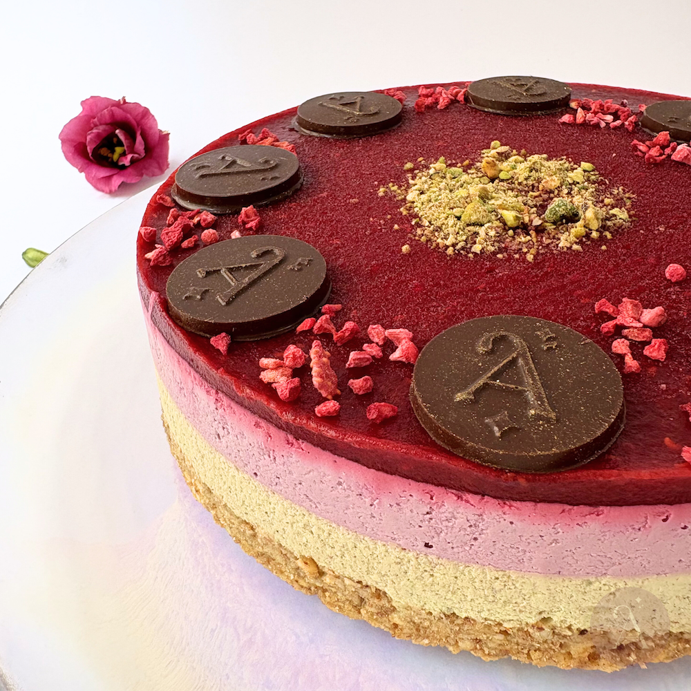 Veganska torta malina pistacija